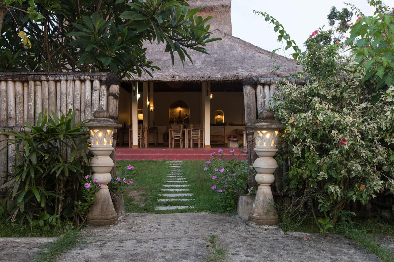 Owa Lodge Areguling Kuta (Lombok) Exterior foto